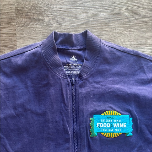 NEW Disney Epcot Food & Wine Festival 2023 Full Zip Spirit Jersey - Picture 8 of 9
